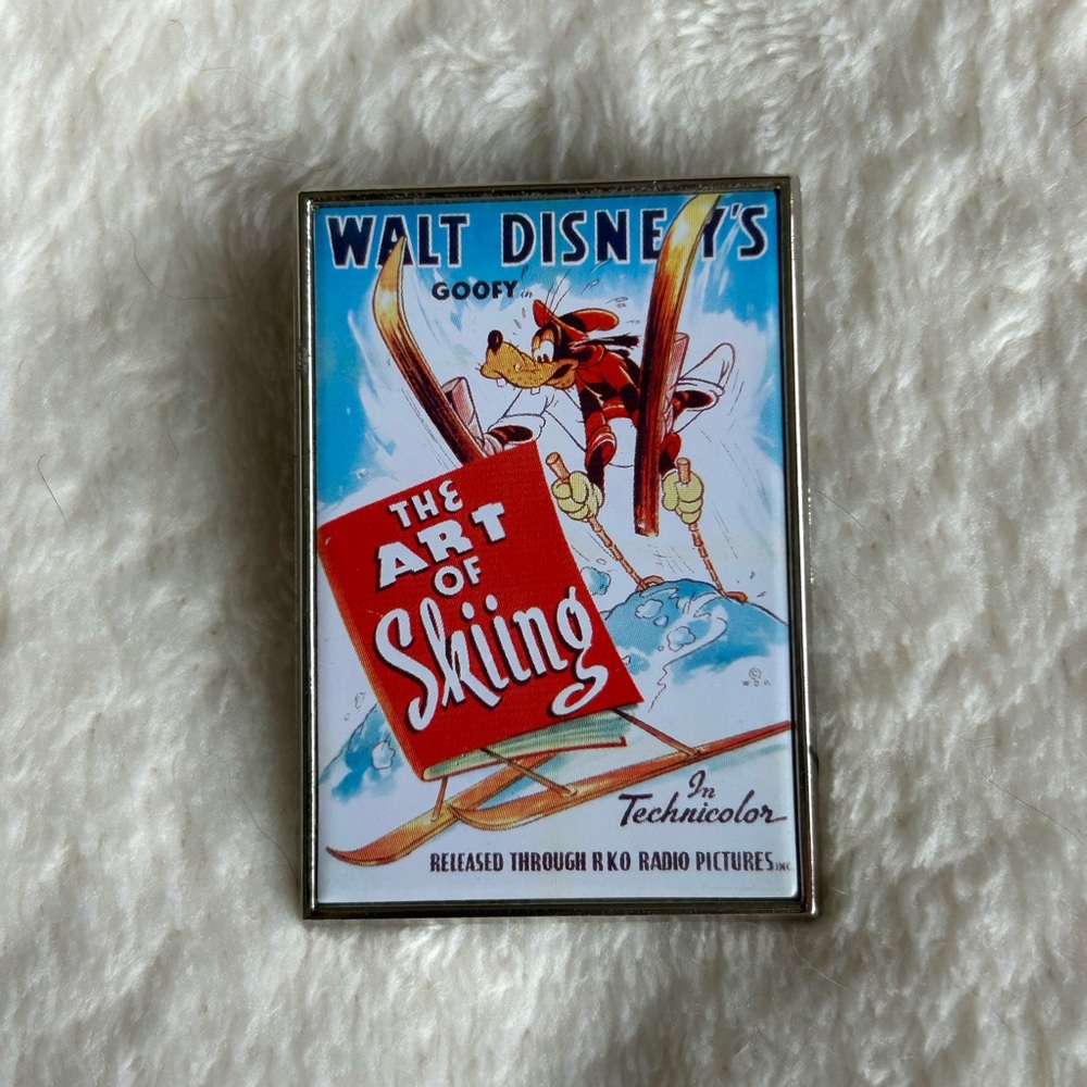 Disneys The Art of Skiing Pin Goofy